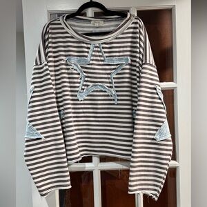 New and Never Worn Oli & Hali Star Treatment Striped Top